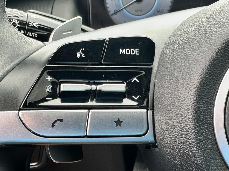 Hyundai Santa Cruz Vehicle Full-screen Gallery Image 19