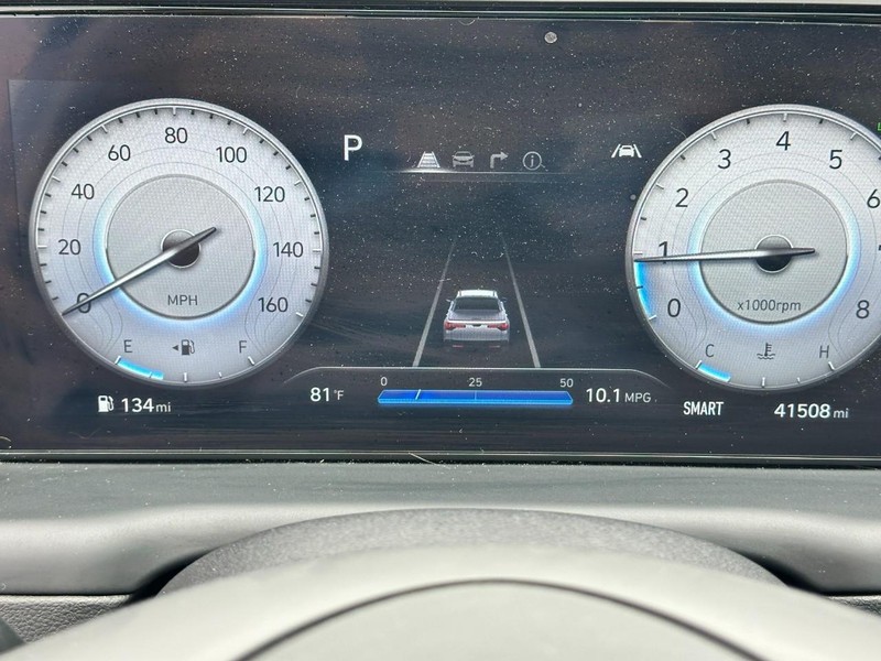 Hyundai Santa Cruz Vehicle Full-screen Gallery Image 21
