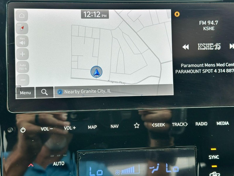 Hyundai Santa Cruz Vehicle Full-screen Gallery Image 22