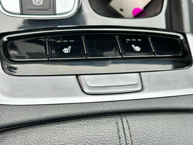 Hyundai Santa Cruz Vehicle Full-screen Gallery Image 23