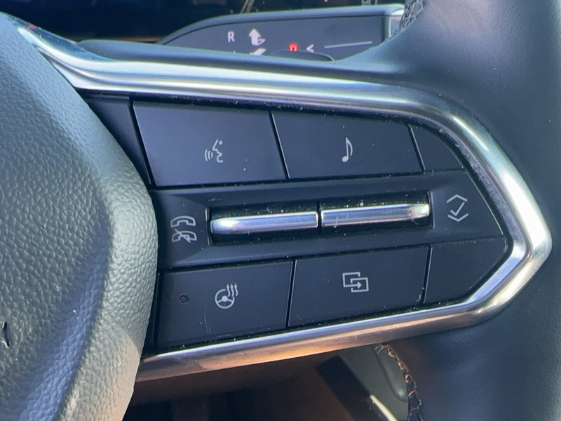 Chevrolet Equinox Vehicle Full-screen Gallery Image 20