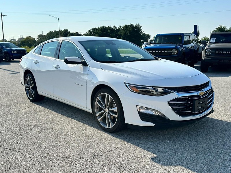Chevrolet Malibu Vehicle Full-screen Gallery Image 08