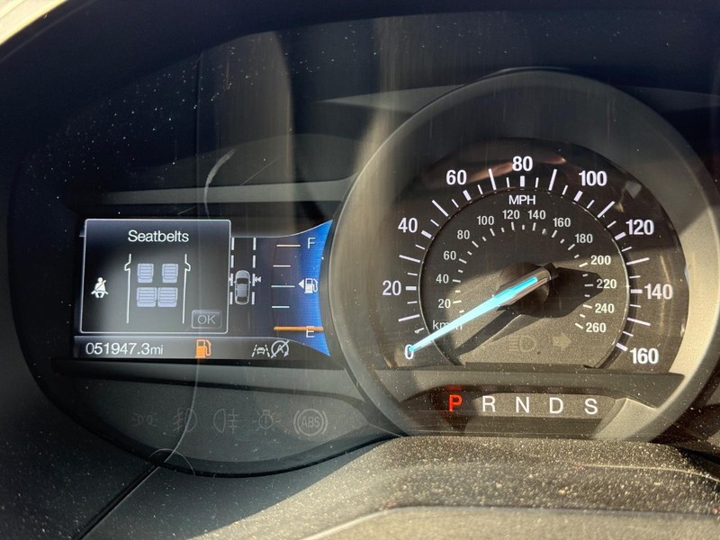 Ford Edge Vehicle Full-screen Gallery Image 20