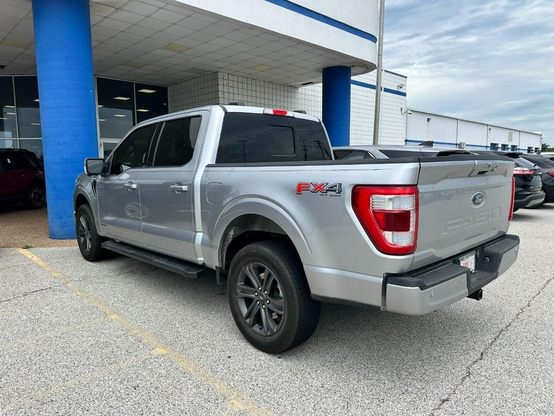 Ford F-150 Vehicle Full-screen Gallery Image 4