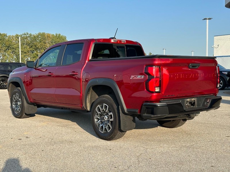 Chevrolet Colorado Vehicle Full-screen Gallery Image 03
