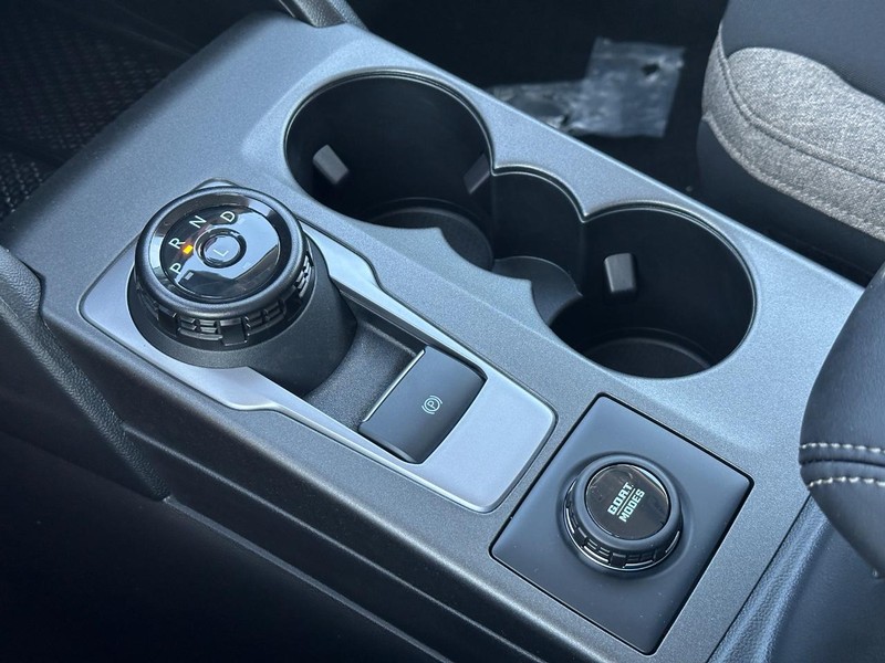 Ford Bronco Sport Vehicle Full-screen Gallery Image 13