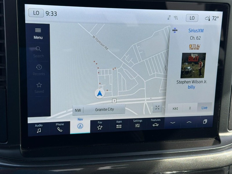 Ford F-150 Vehicle Full-screen Gallery Image 21