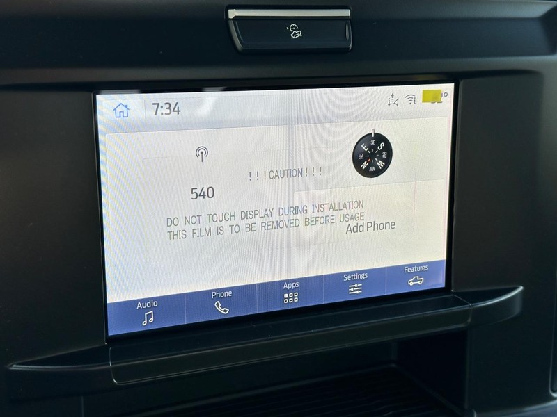 Ford Super Duty F-250 SRW Vehicle Full-screen Gallery Image 10
