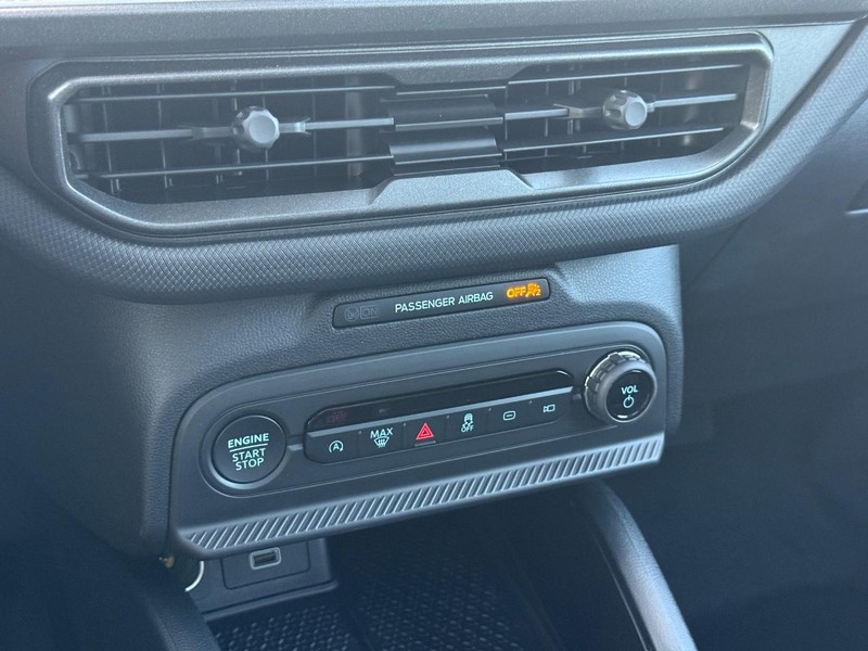Ford Bronco Sport Vehicle Full-screen Gallery Image 13