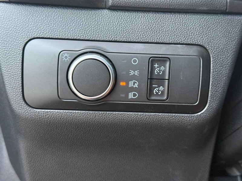 Ford Bronco Sport Vehicle Full-screen Gallery Image 16