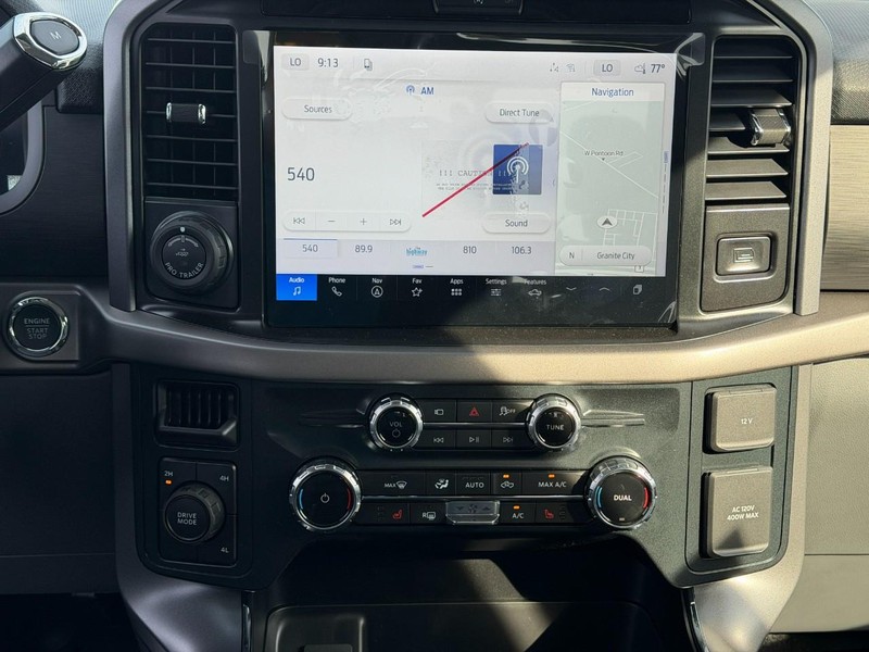 Ford F-150 Vehicle Full-screen Gallery Image 7
