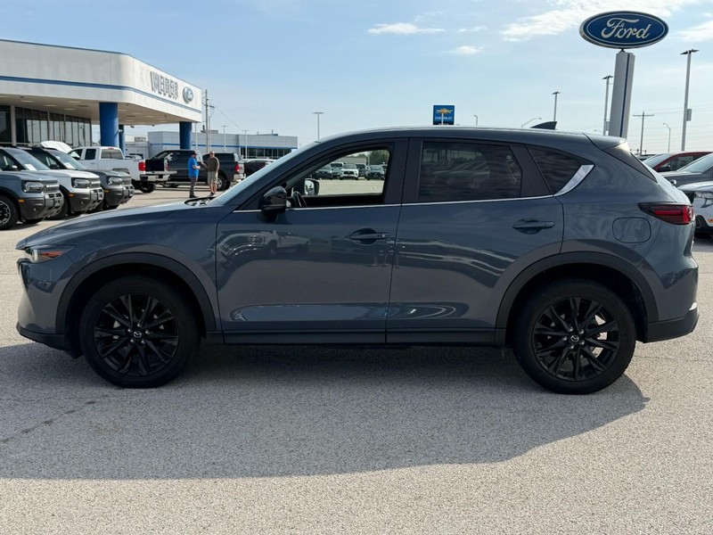 Mazda CX-5 Vehicle Full-screen Gallery Image 2