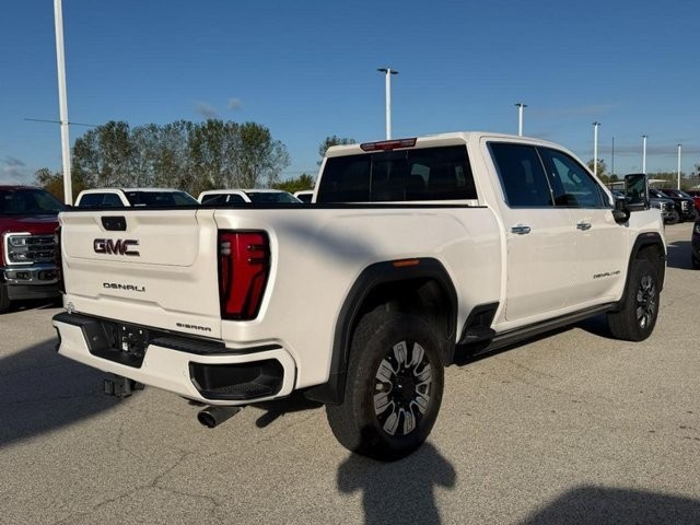 GMC Sierra 2500HD Vehicle Full-screen Gallery Image 6