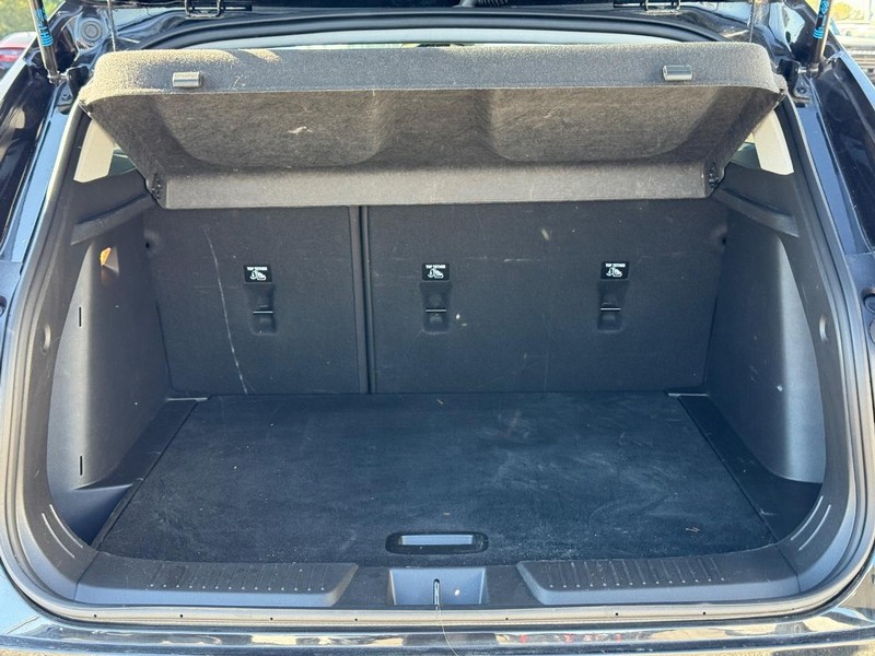 Chevrolet Trax Vehicle Full-screen Gallery Image 06