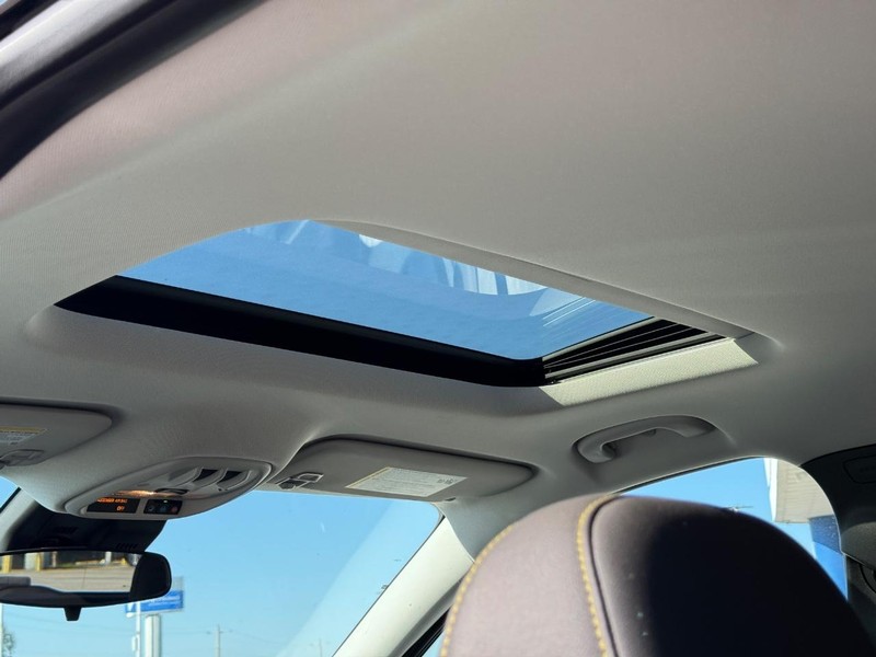 Chevrolet Trax Vehicle Full-screen Gallery Image 12