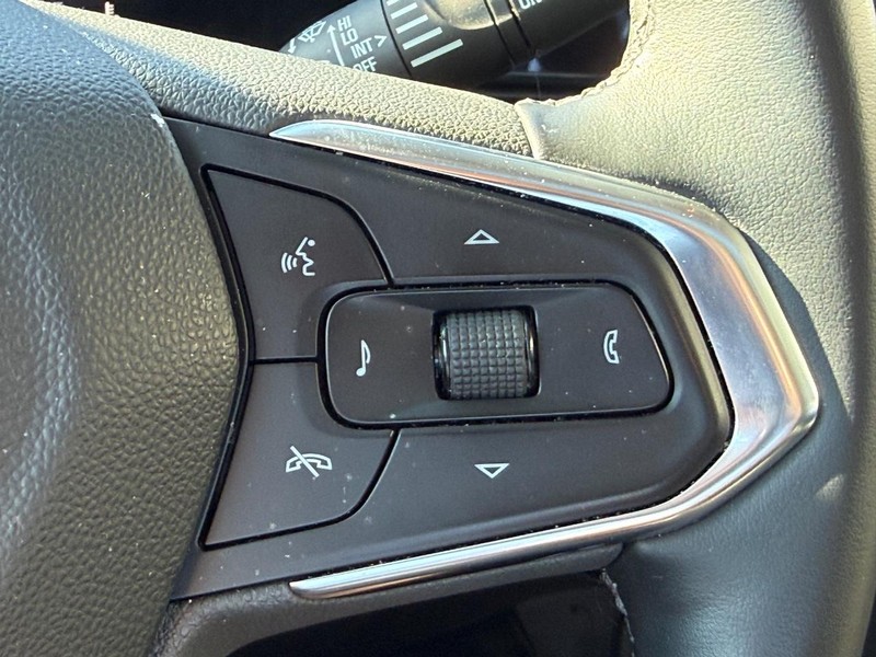 Chevrolet Trax Vehicle Full-screen Gallery Image 15
