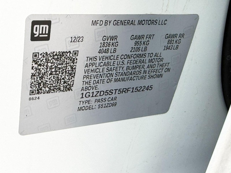 Chevrolet Malibu Vehicle Full-screen Gallery Image 23