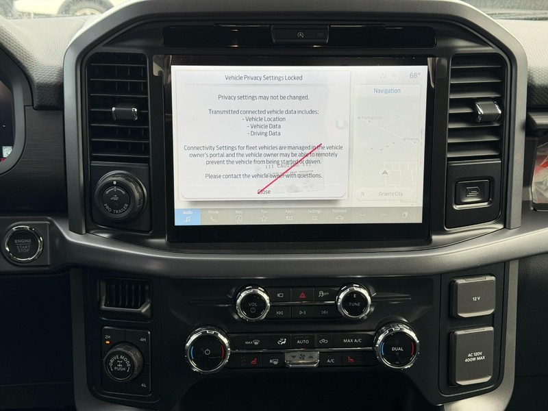 Ford F-150 Vehicle Full-screen Gallery Image 7