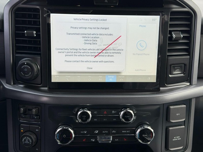 Ford F-150 Vehicle Full-screen Gallery Image 7