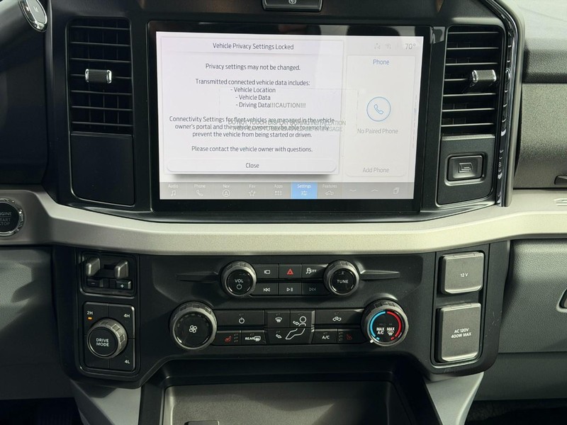 Ford Super Duty F-350 DRW Vehicle Full-screen Gallery Image 7