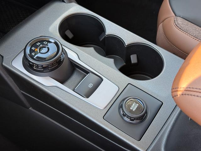 Ford Bronco Sport Vehicle Full-screen Gallery Image 13