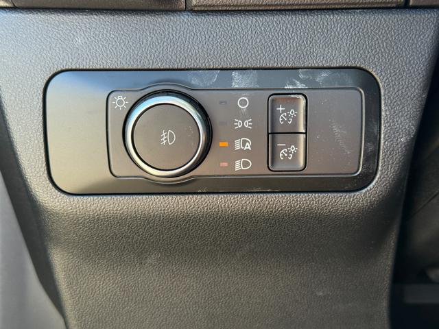 Ford Bronco Sport Vehicle Full-screen Gallery Image 15