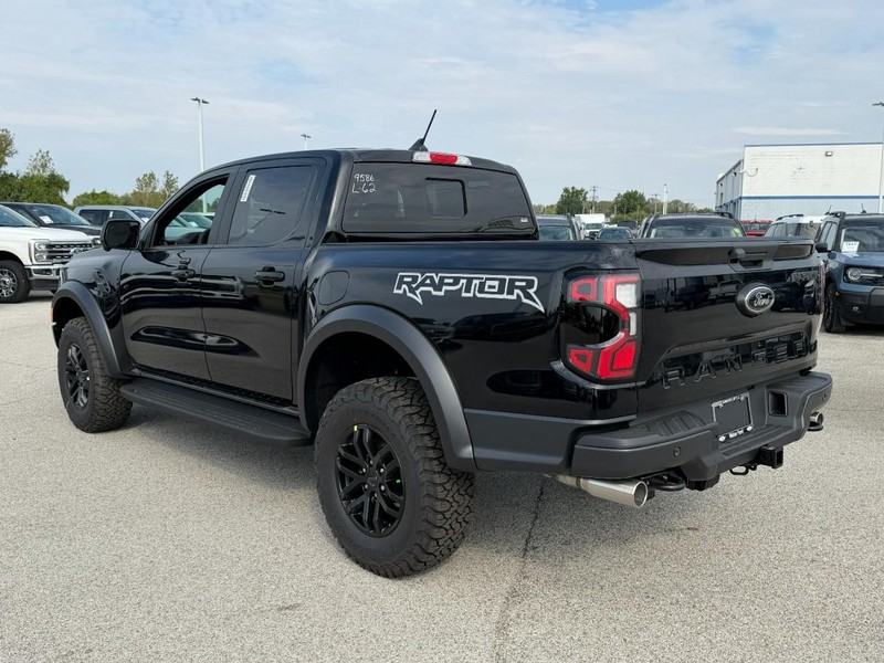Ford Ranger Vehicle Full-screen Gallery Image 3