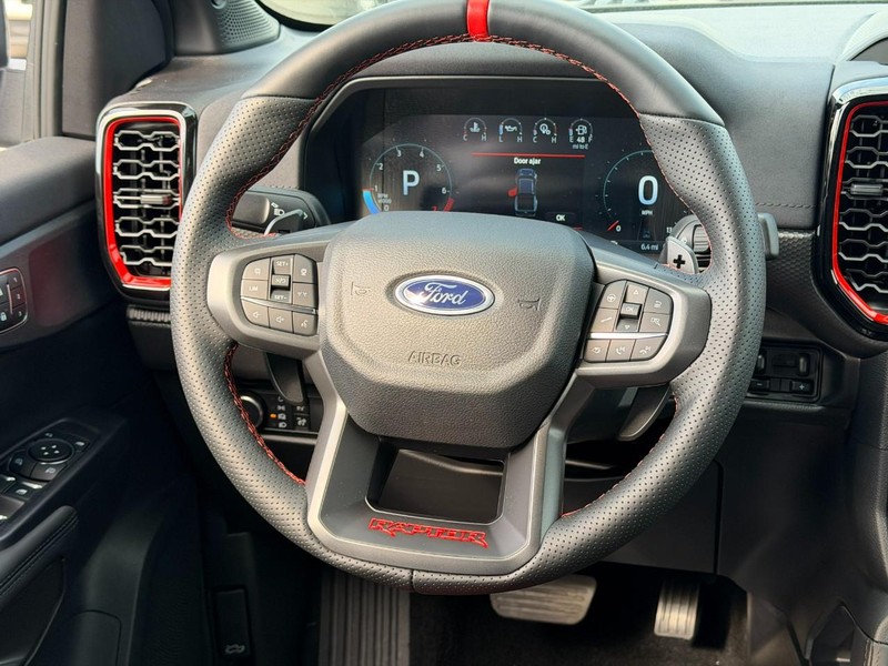 Ford Ranger Vehicle Full-screen Gallery Image 6