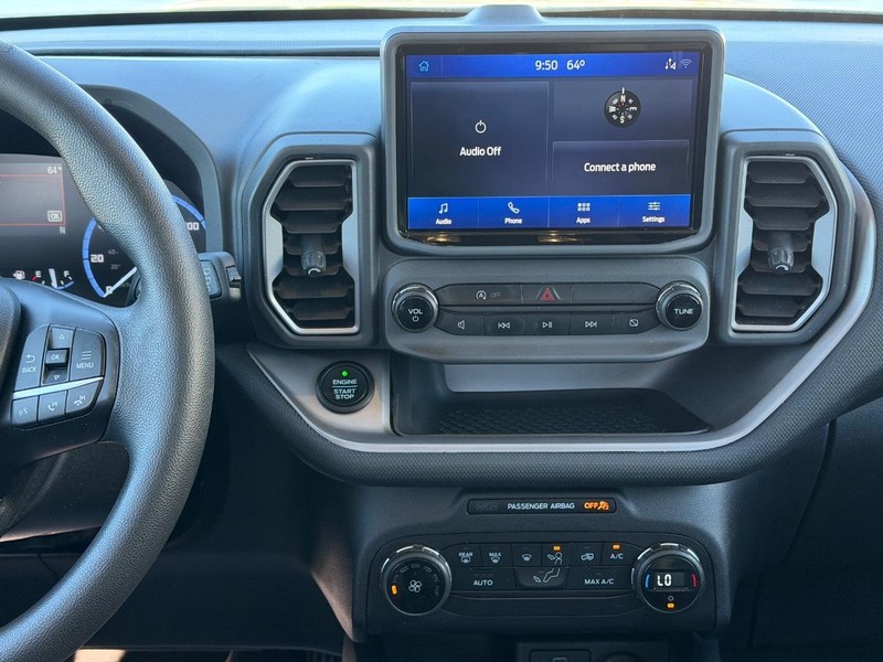 Ford Bronco Sport Vehicle Full-screen Gallery Image 13
