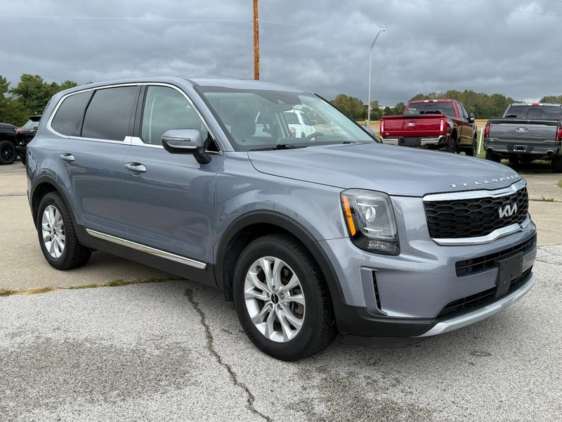 Kia Telluride Vehicle Full-screen Gallery Image 8