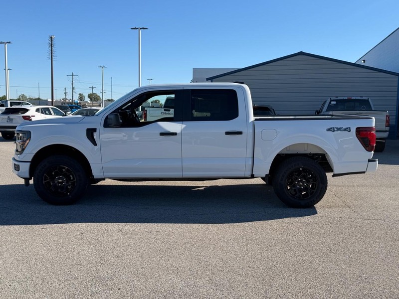 Ford F-150 Vehicle Full-screen Gallery Image 2