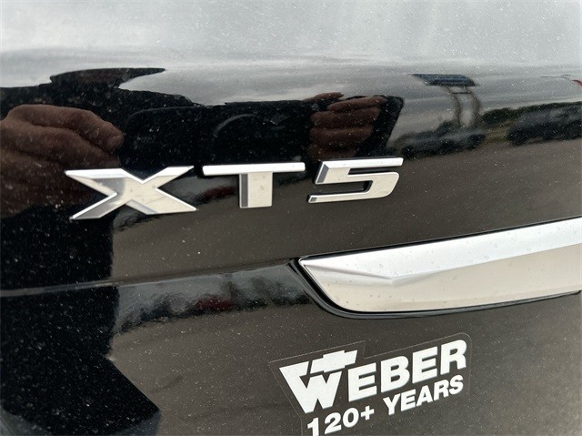 2021 Cadillac XT5 AWD Sport photo
