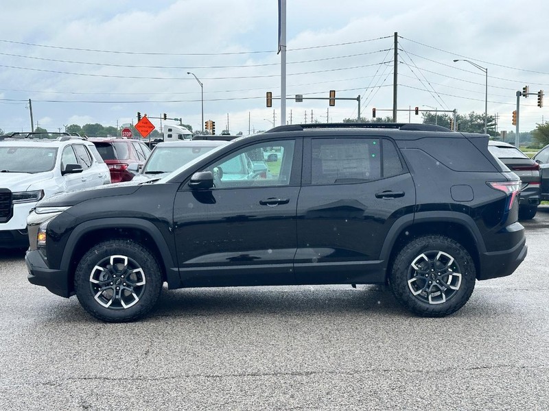 Chevrolet Equinox Vehicle Full-screen Gallery Image 2