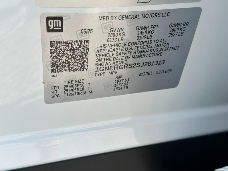 Chevrolet Traverse Vehicle Full-screen Gallery Image 15