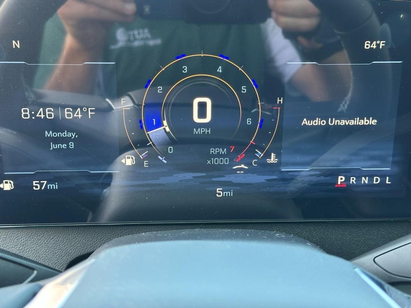 Chevrolet Traverse Vehicle Full-screen Gallery Image 13