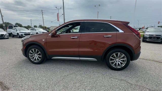 Cadillac XT4 Vehicle Full-screen Gallery Image 5