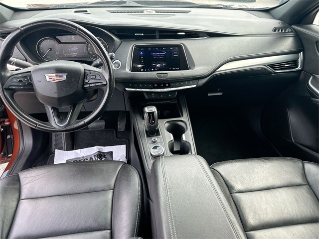 Cadillac XT4 Vehicle Full-screen Gallery Image 19