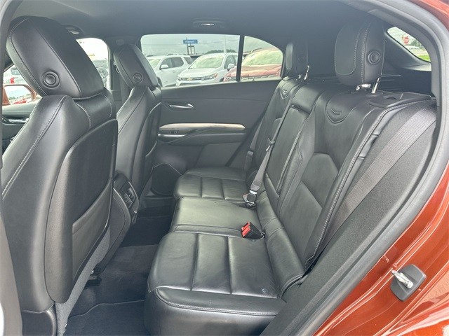 Cadillac XT4 Vehicle Full-screen Gallery Image 23