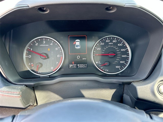 Subaru WRX Vehicle Full-screen Gallery Image 11