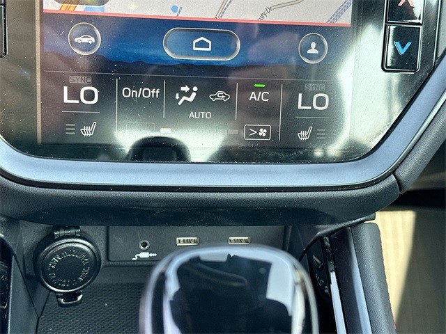 Subaru WRX Vehicle Full-screen Gallery Image 18