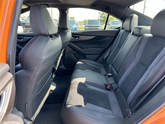 Subaru WRX Vehicle Full-screen Gallery Image 26