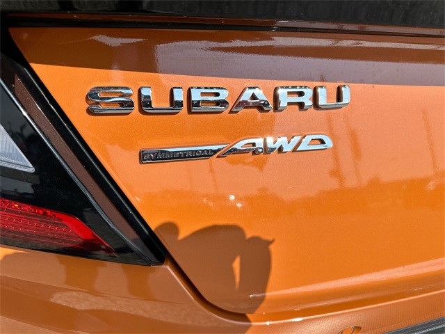 Subaru WRX Vehicle Full-screen Gallery Image 32