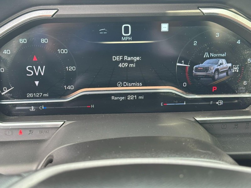 GMC Sierra 1500 Vehicle Full-screen Gallery Image 22