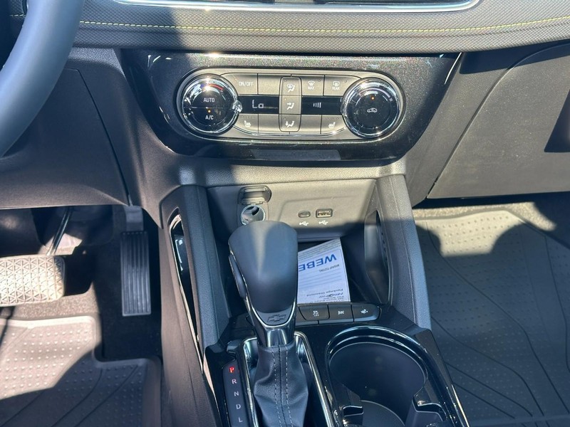 Chevrolet TrailBlazer Vehicle Full-screen Gallery Image 9