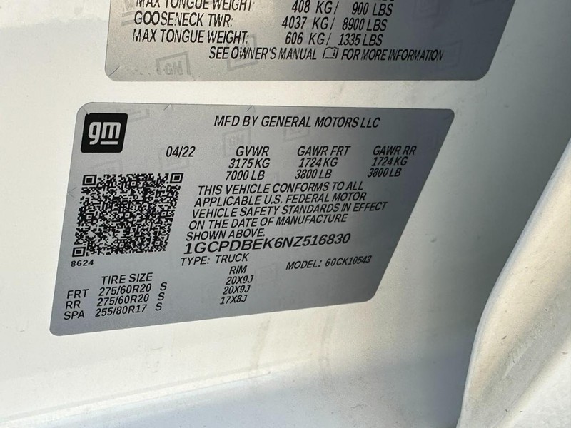 Chevrolet Silverado 1500 Vehicle Full-screen Gallery Image 21