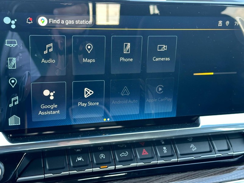 Chevrolet Silverado 1500 Vehicle Full-screen Gallery Image 14