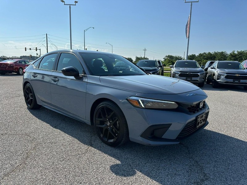 Honda Civic Hatchback Vehicle Full-screen Gallery Image 7