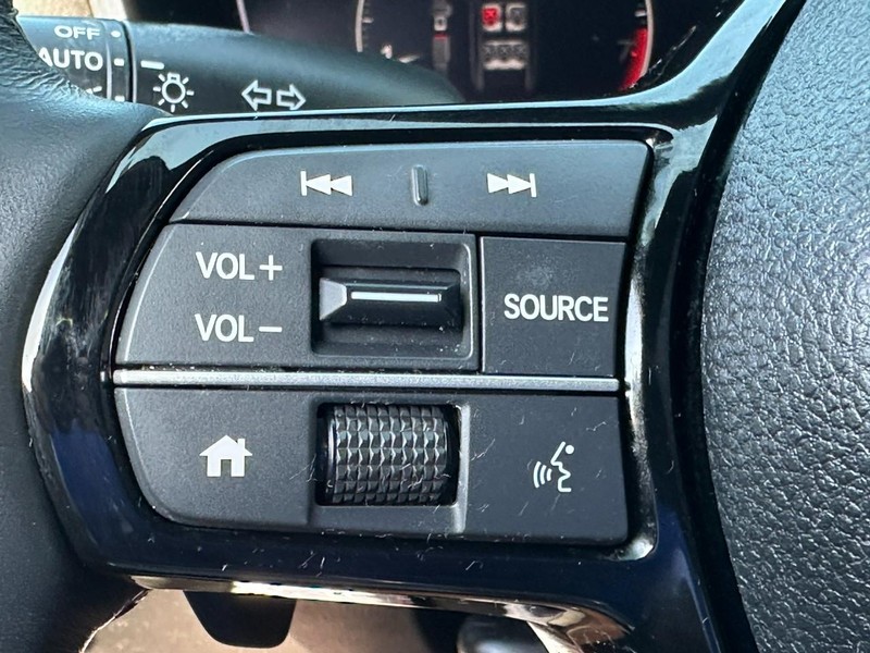 Honda Civic Hatchback Vehicle Full-screen Gallery Image 17