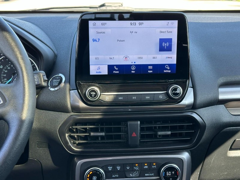 Ford EcoSport Vehicle Full-screen Gallery Image 14