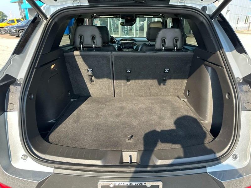 Chevrolet Trailblazer Vehicle Full-screen Gallery Image 5